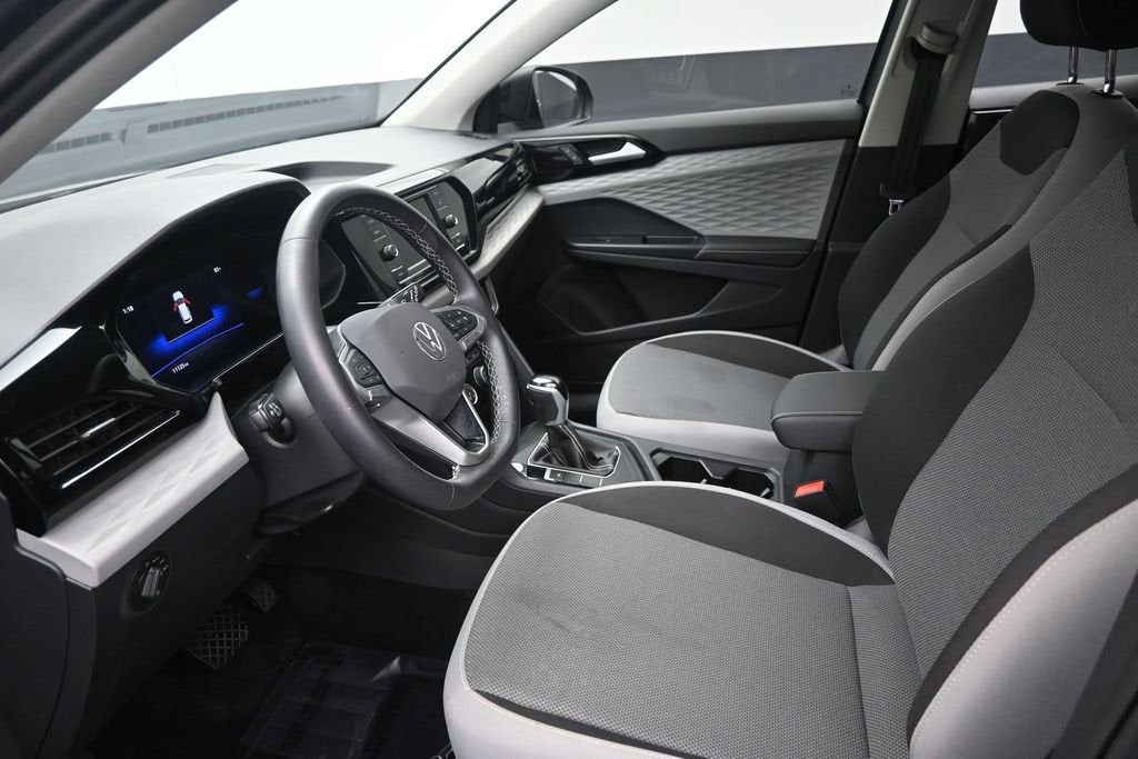 2024 Volkswagen Taos S