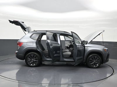 2024 Volkswagen Taos S