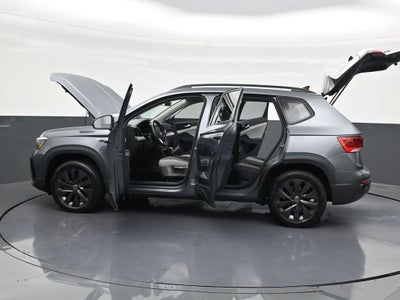 2024 Volkswagen Taos S