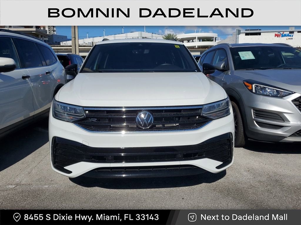 2022 Volkswagen Tiguan SE R-Line Black
