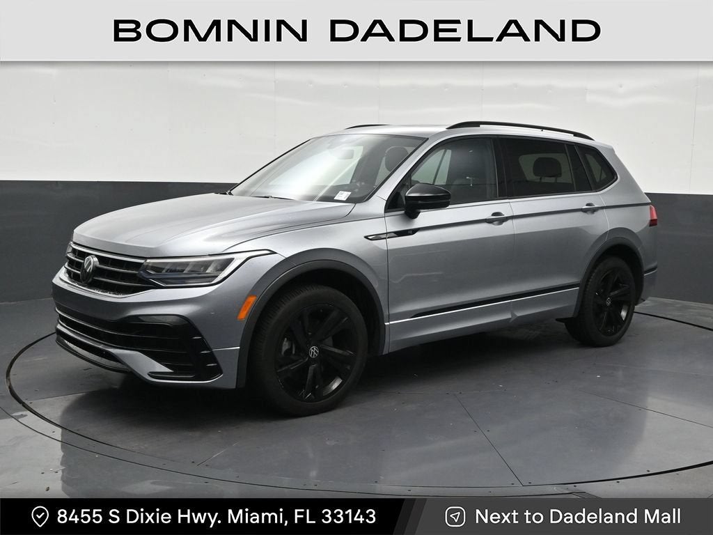 2023 Volkswagen Tiguan SE R-Line Black