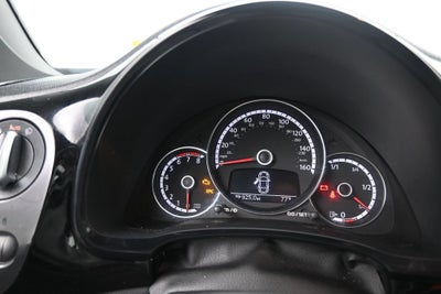 2016 Volkswagen Beetle 1.8T Fleet Edition