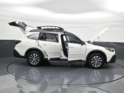 2021 Subaru Outback Base