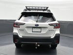 2021 Subaru Outback Base