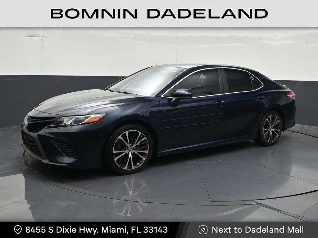 2018 Toyota Camry SE