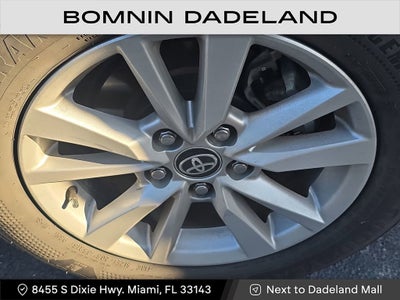 2025 Toyota Camry LE