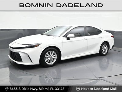 2025 Toyota Camry LE