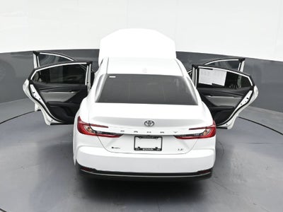 2025 Toyota Camry LE