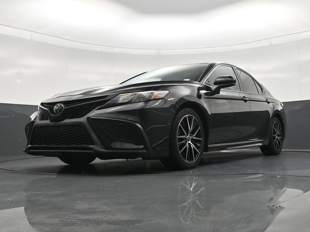 2021 Toyota Camry SE Nightshade