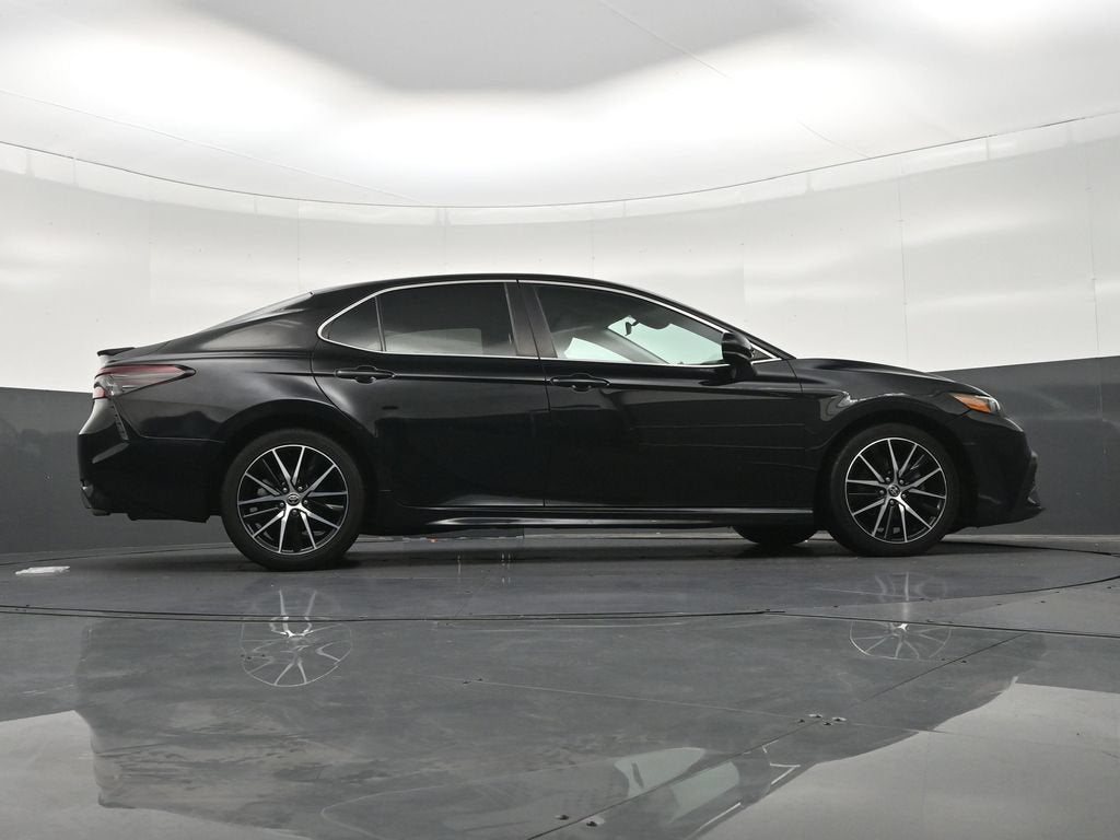 2021 Toyota Camry SE Nightshade