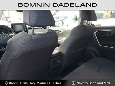 2021 Toyota RAV4 Hybrid LE