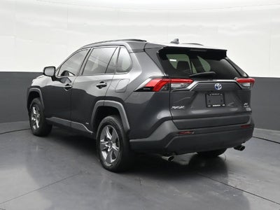 2022 Toyota RAV4 Hybrid XLE