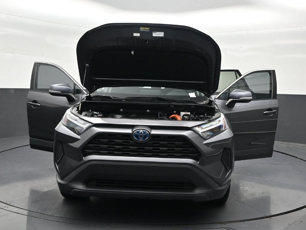 2022 Toyota RAV4 Hybrid XLE