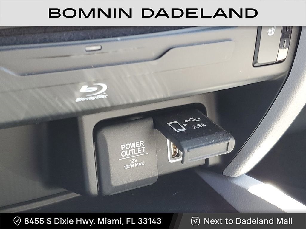 2022 Honda Pilot Touring 7-Passenger