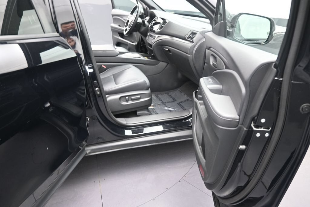 2025 Honda Passport AWD EX-L