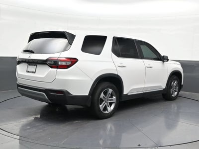 2023 Honda Pilot EX-L 8 Passenger