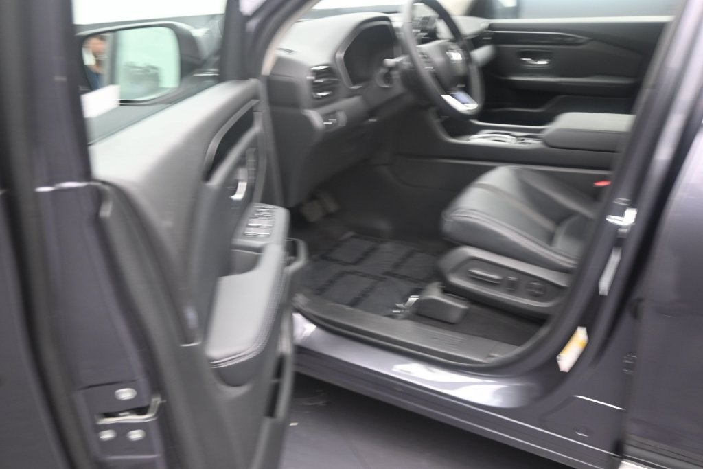 2024 Honda Pilot EX-L 8 Passenger