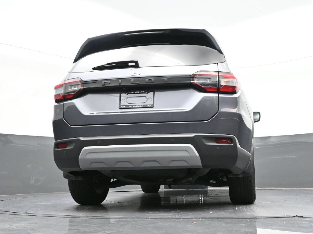 2024 Honda Pilot EX-L 8 Passenger