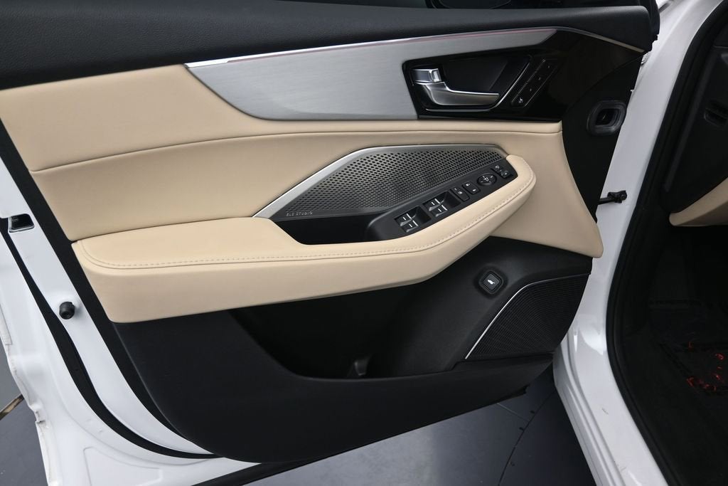2023 Acura MDX w/Technology Package