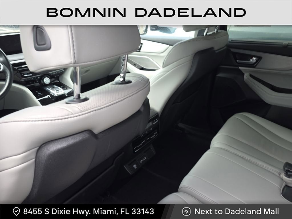 2022 Acura MDX w/Technology Package