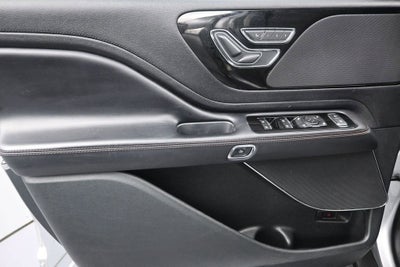 2021 Lincoln Aviator Standard
