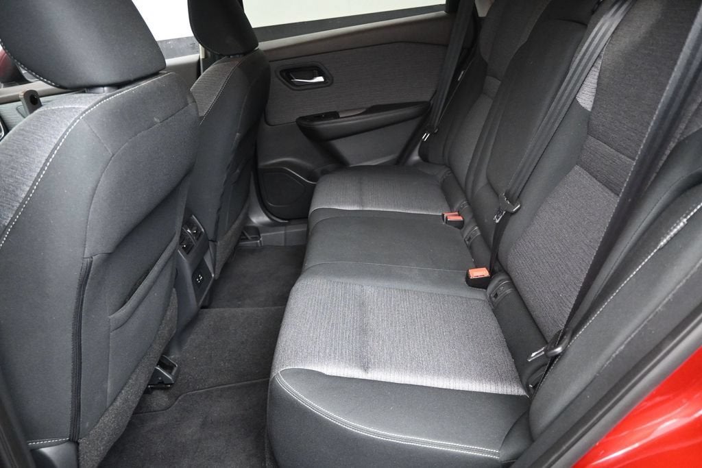 2021 Nissan Rogue SV FWD