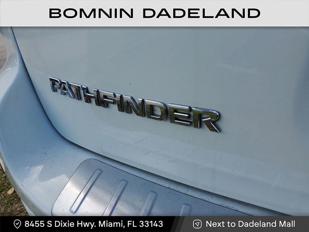 2020 Nissan Pathfinder SV