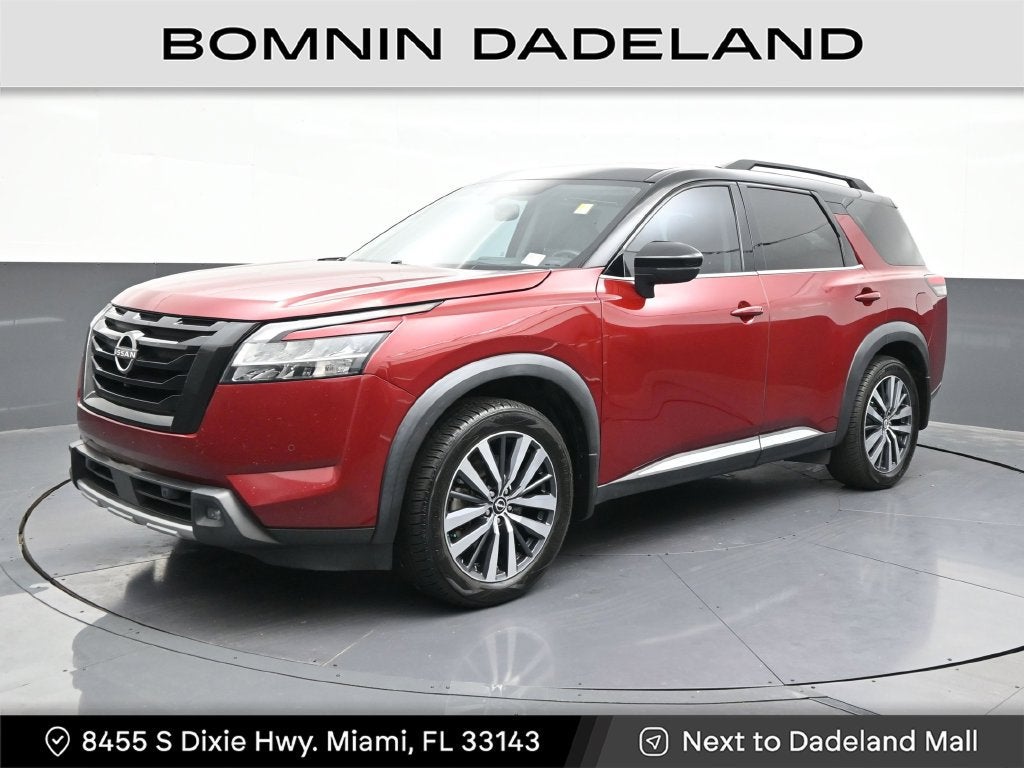 2022 Nissan Pathfinder Platinum