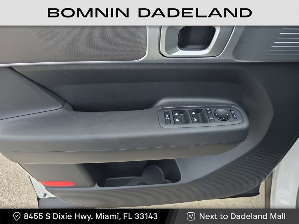 2024 Hyundai Santa Fe SE