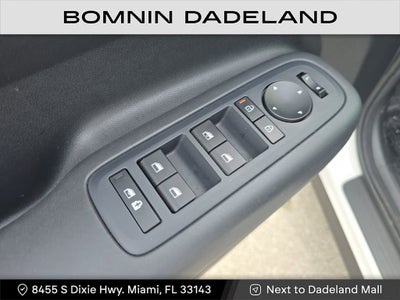 2024 Hyundai Santa Fe SE