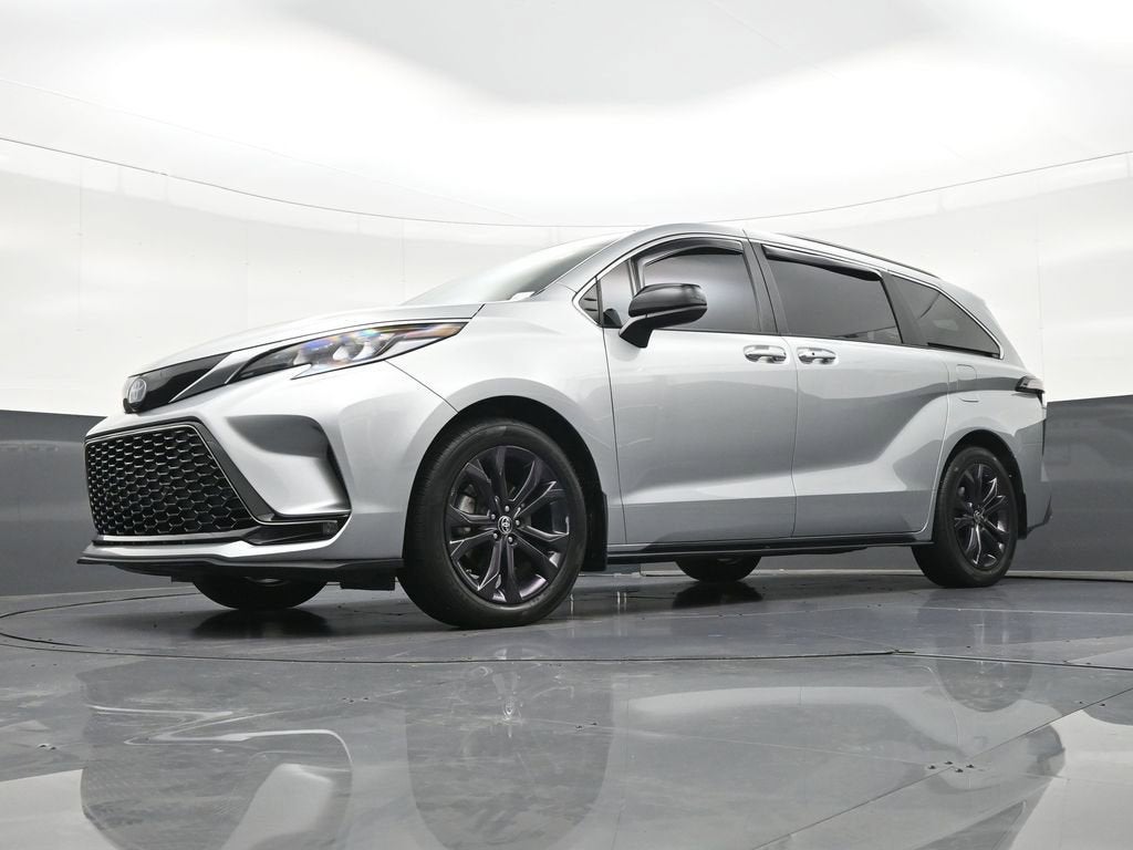 2024 Toyota Sienna XSE