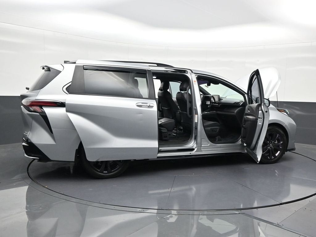 2024 Toyota Sienna XSE