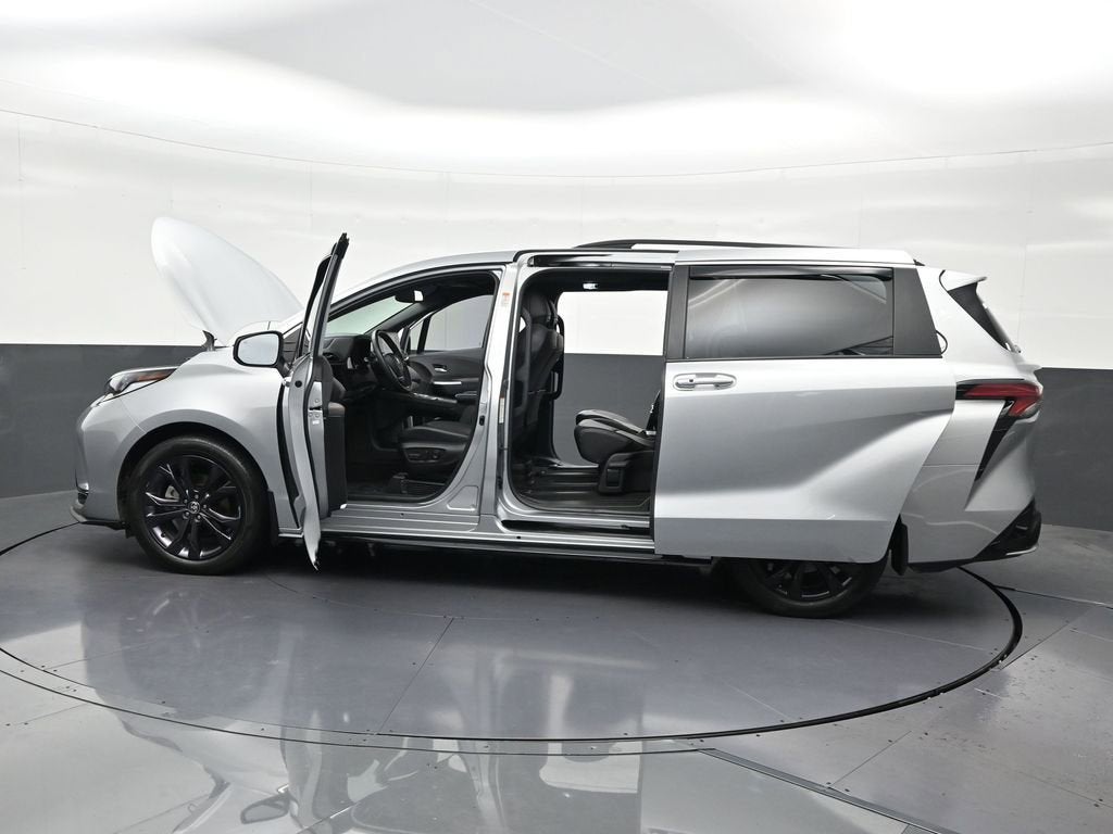 2024 Toyota Sienna XSE