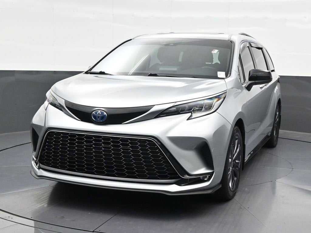 2024 Toyota Sienna XSE