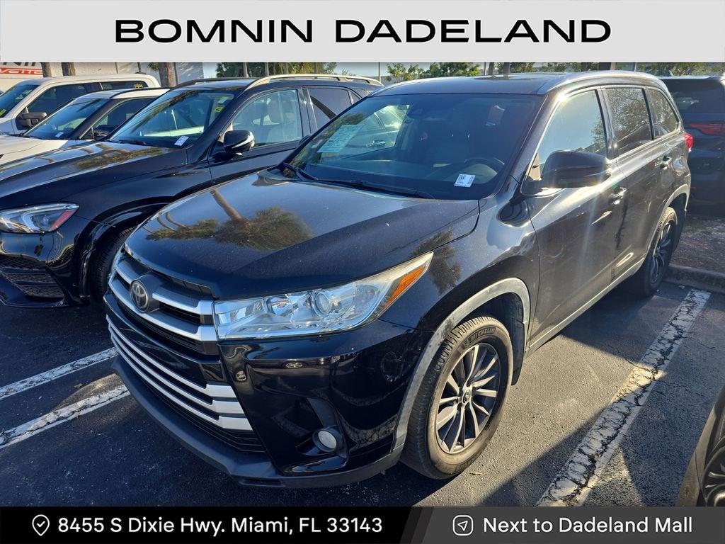 2019 Toyota Highlander SE