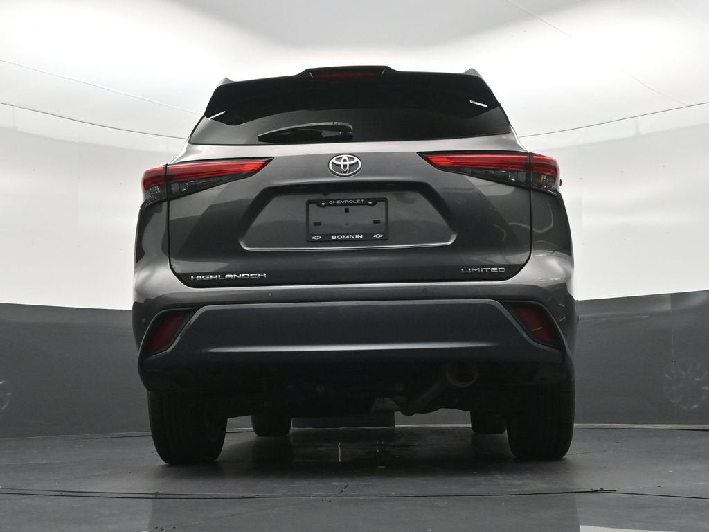 2023 Toyota Highlander L