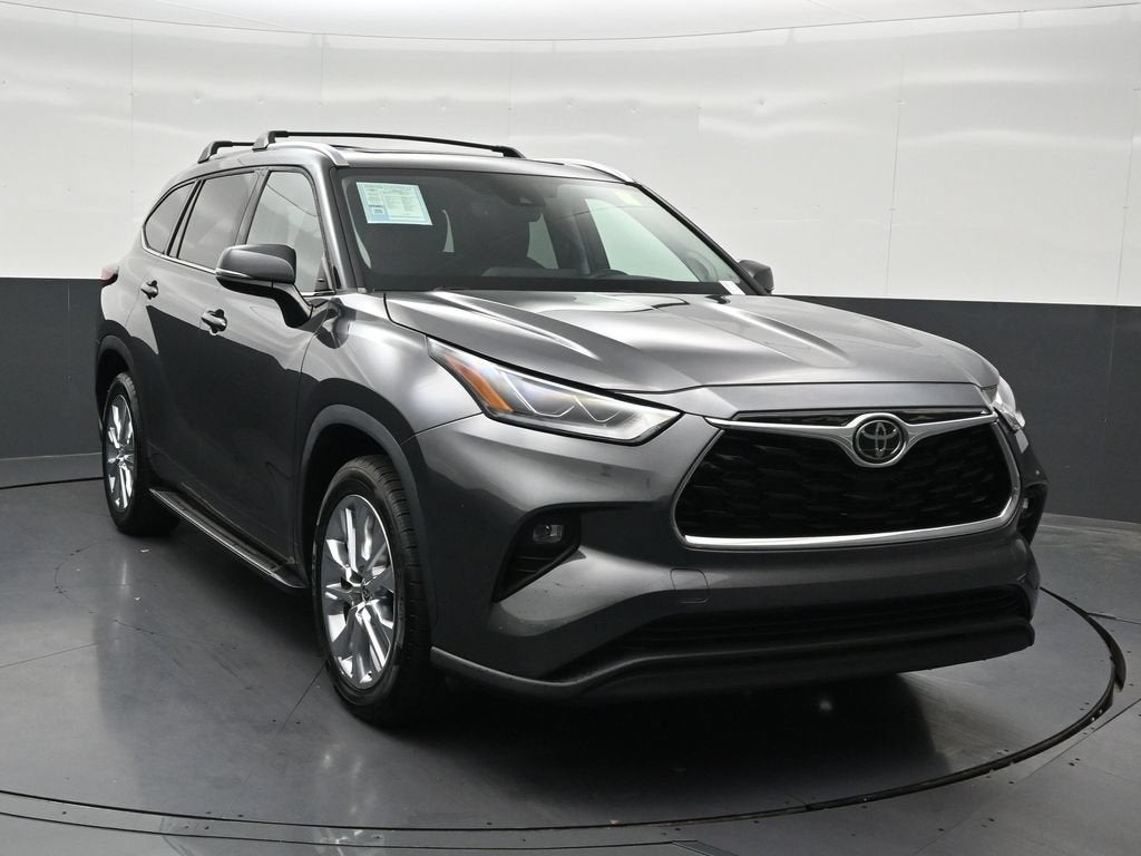 2023 Toyota Highlander L