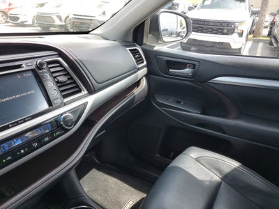2017 Toyota Highlander XLE
