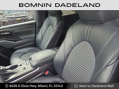 2022 Toyota Highlander XSE