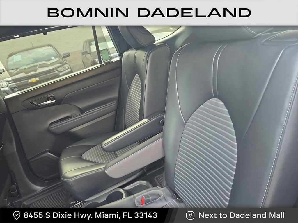 2022 Toyota Highlander XSE