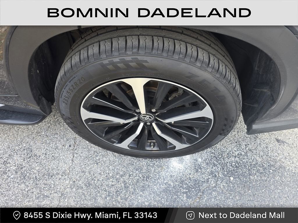 2022 Toyota Highlander XSE