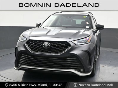 2022 Toyota Highlander XSE
