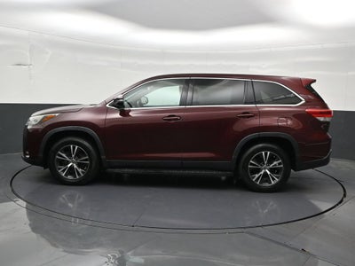 2019 Toyota Highlander LE