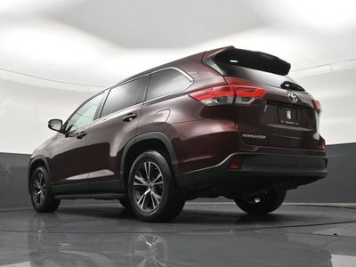 2019 Toyota Highlander LE