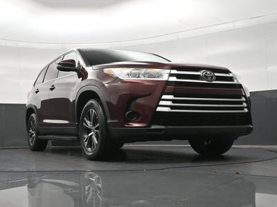 2019 Toyota Highlander LE