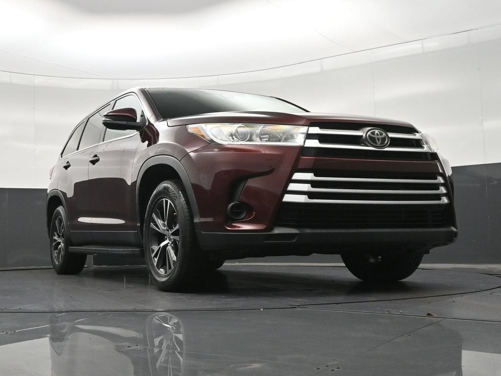 2019 Toyota Highlander LE
