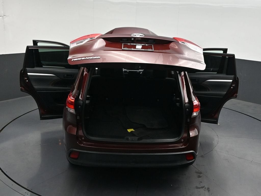 2019 Toyota Highlander LE