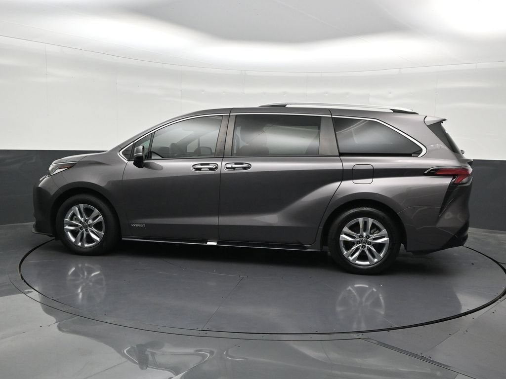 2021 Toyota Sienna Limited