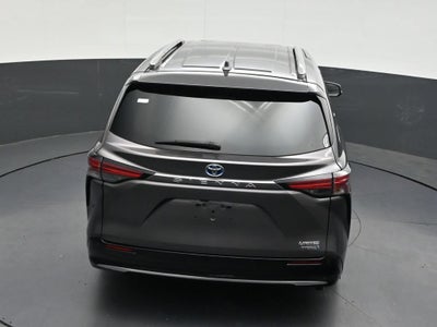 2021 Toyota Sienna Limited