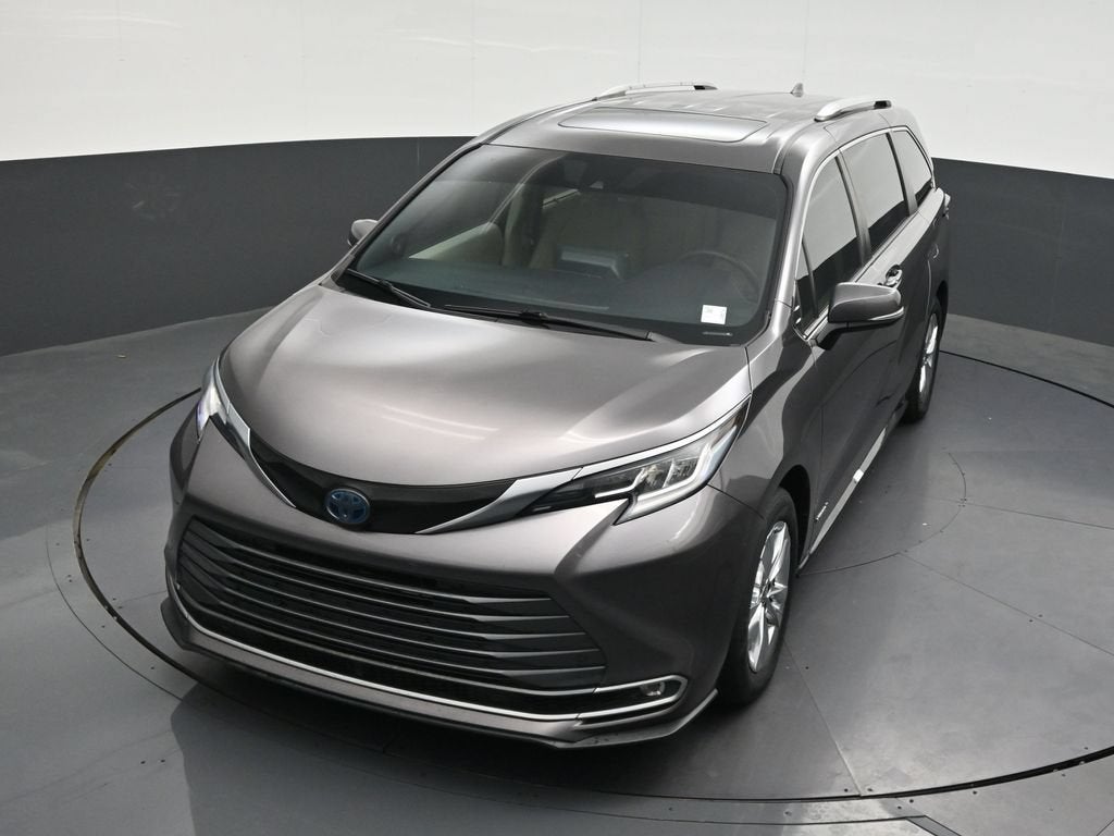 2021 Toyota Sienna Limited